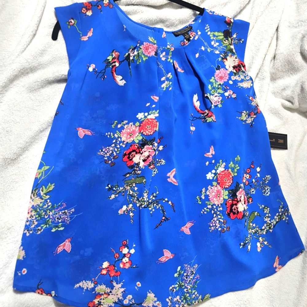 OLM Floral Royal Blue Butterfly Cap Sleeve Top Nwt Large